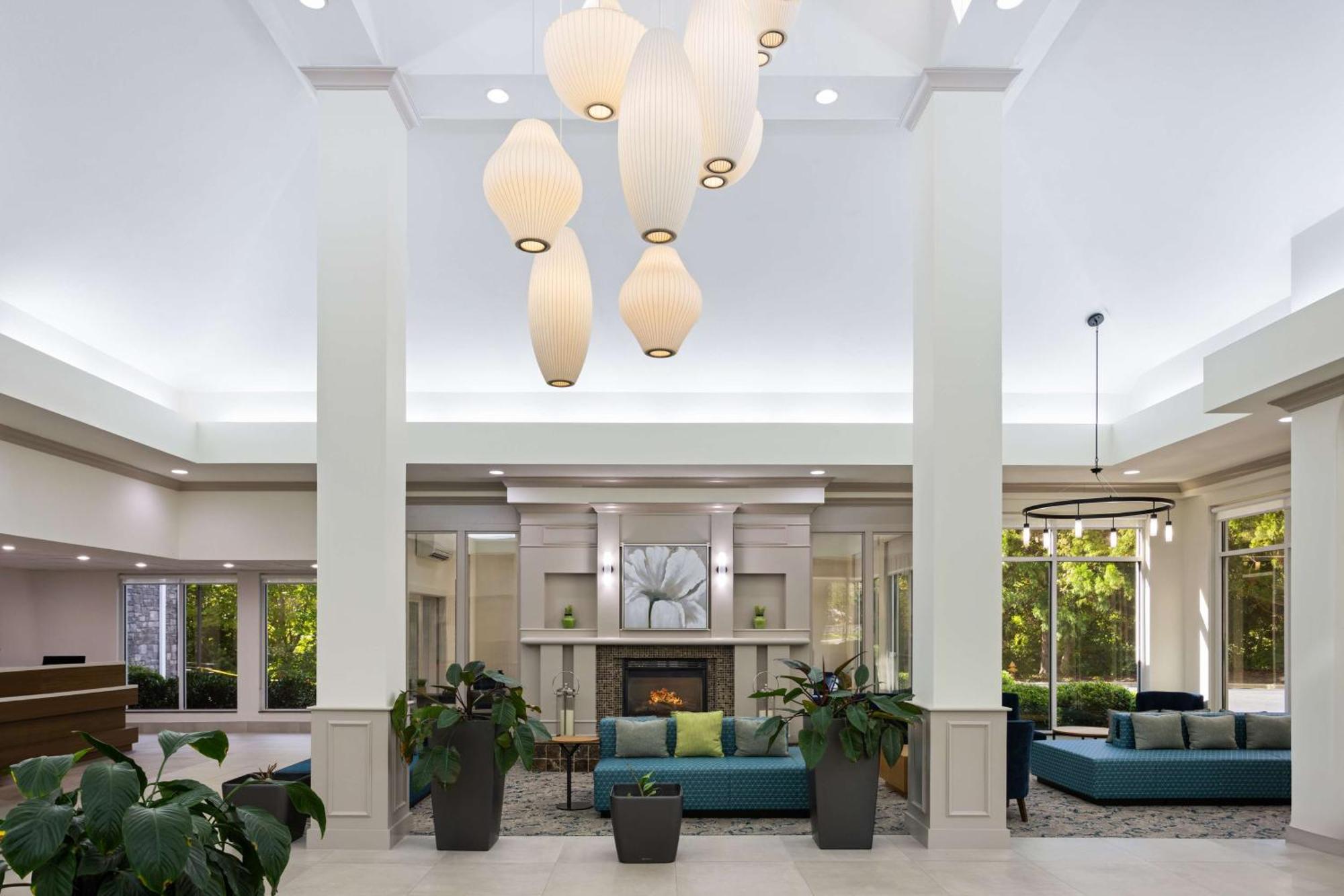Hilton Garden Inn Winston-Salem/Hanes Mall Exterior photo