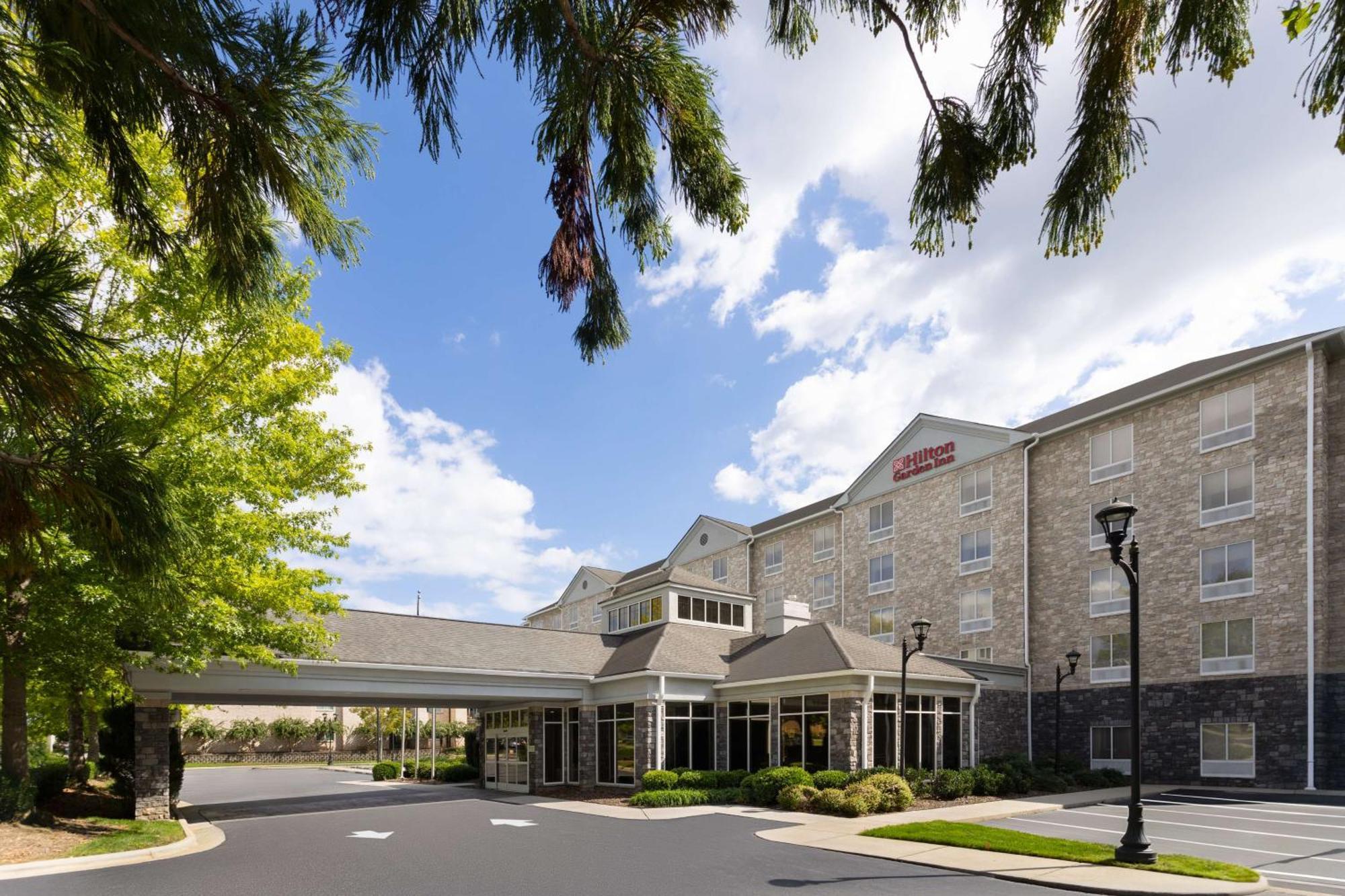 Hilton Garden Inn Winston-Salem/Hanes Mall Exterior photo